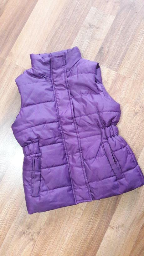 Dievčenská vesta, 128