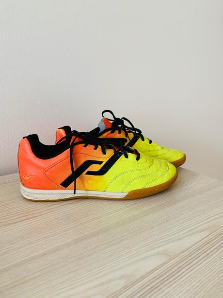 Halovky pro touch, 38