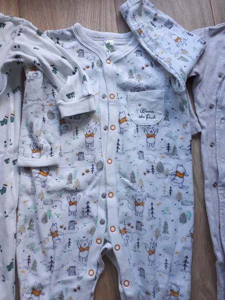 Pyzamka 86 4 eura za kus, disney,86