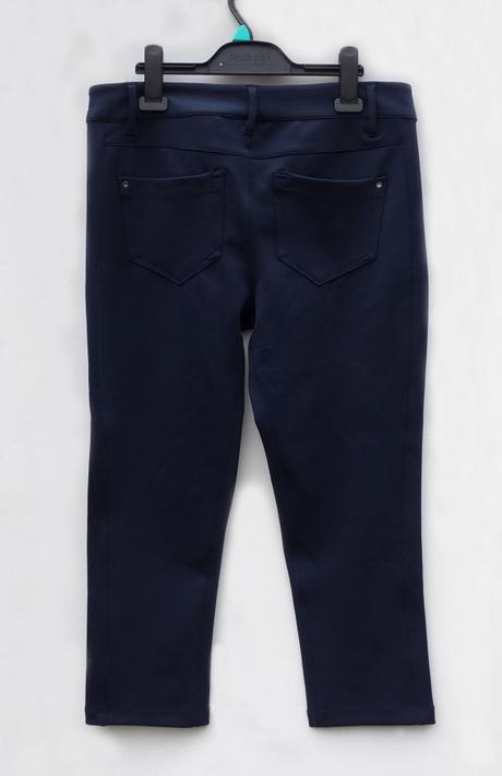 Tmavomodré nohavice, yessica,38
