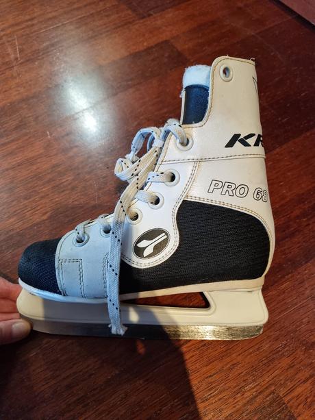 Korčule na ľad, 31