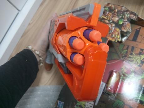 Nerf pisto zombil, 