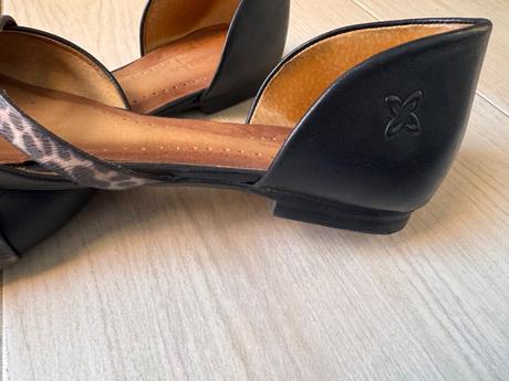 Nádherné kožené balerínky, 40