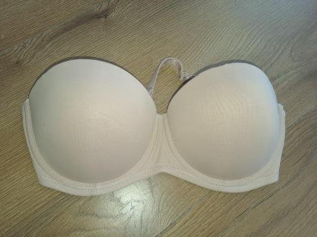 Podprsenka k šatam, 75b