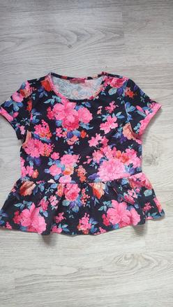 Farebná bluzka, 146