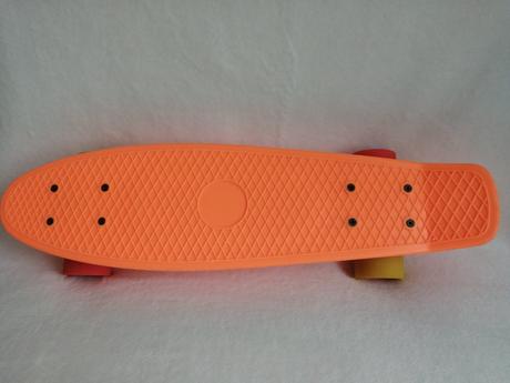 Zánovný penyboard, skatey