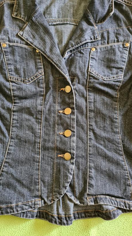 Tmavošedá rifľová bunda, 38