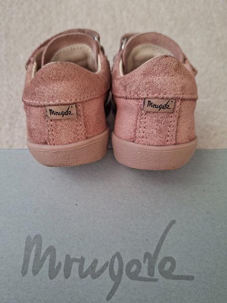 Celoroky mrugala zajace, 24