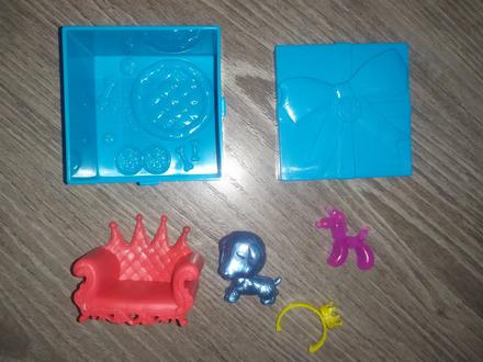 Barbie color reveal zvieratko, 