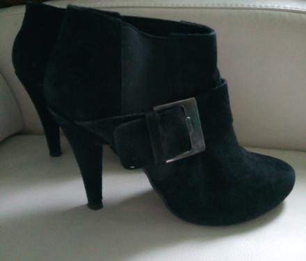 Kotníkové čižmičky, 40