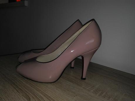 Lodicky s otvorenou spickou, always,37