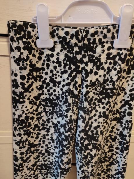 Legíny 32/34, esmara,xs