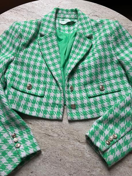 Krásne zelené sako - kratšie, amisu,l