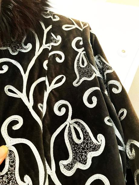 Luxusný zamatový kabát, l