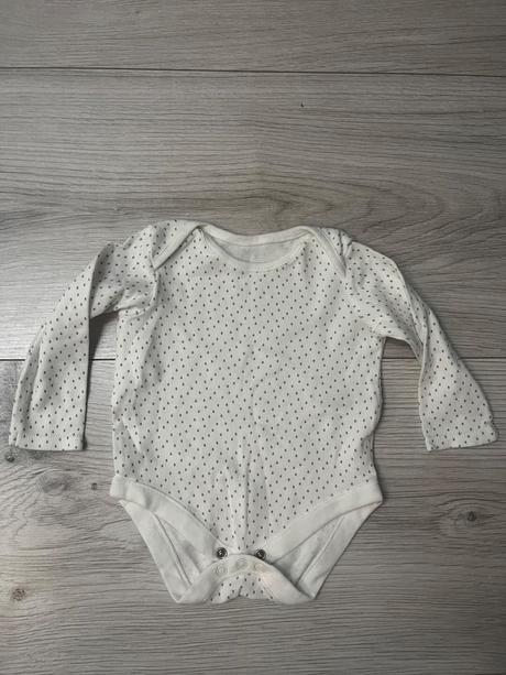 Balík vzorovaných dlhorukavovych body, f&f,74