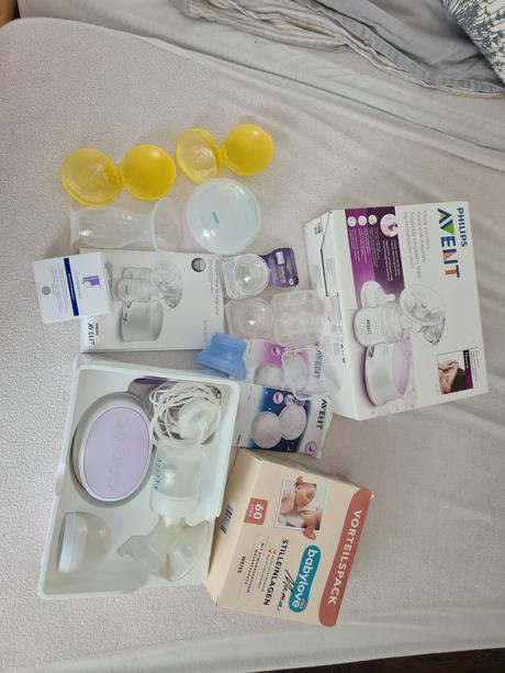 Odsávačka philips avent s príslušenstvom,