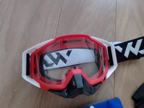 Okuliare a rukavice na bicykel, kellys