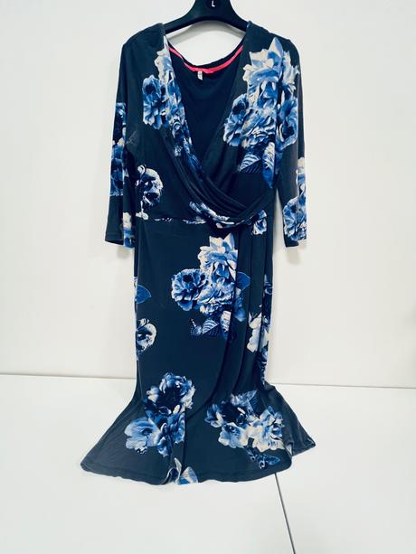 Pôvabné kvetinové šaty joules vel 40, l