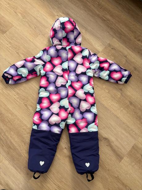 Kombinéze, sinsay,104