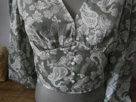 Dámska blúzka -stradivarius- vel.s, stradivarius,s