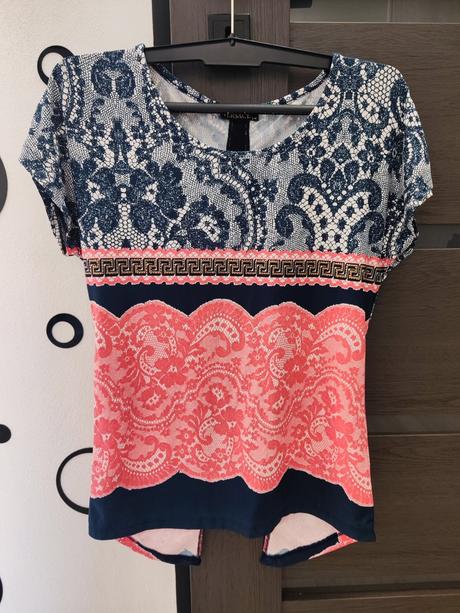 Versace top s-m, versace,m
