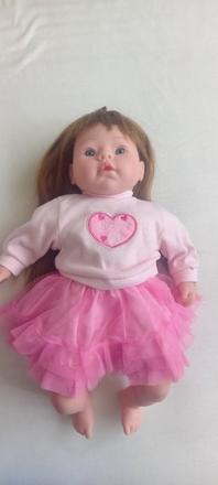 Rozpravajuca bábika,