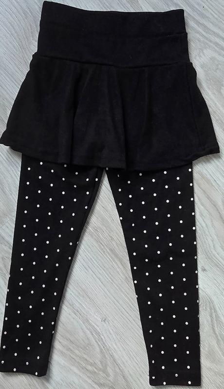 Leginy zo sukňou, 104