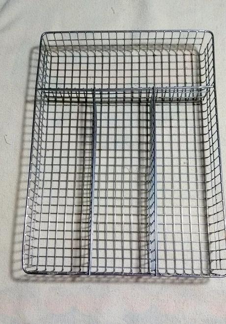 Nerezový príborník 36x26x5 cm,