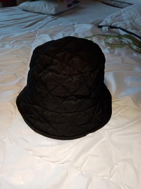 Presivany klobúk v. 57, new yorker,58