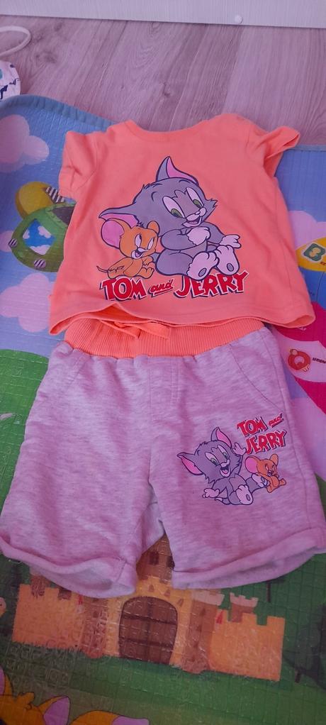 Komplet tom jery, disney,80