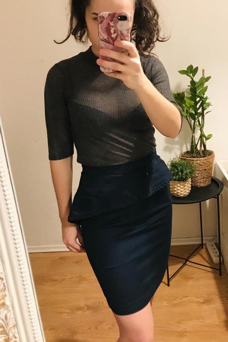 Mini peplum sukna, bershka,xs