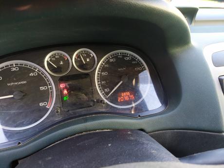 Peugeot pre rodinu plne funkčný, dočasne vyradený, peugeot