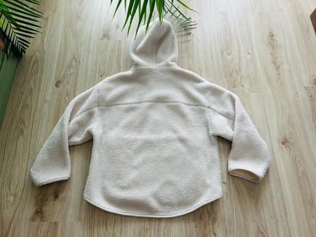 Nádherná kožušinková bunda značky oysho,