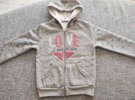 Predám zateplenú mikinu, 134
