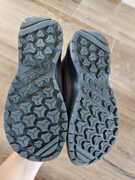 Skoro nové snehule decathlon svetlo fialové, quechua,36