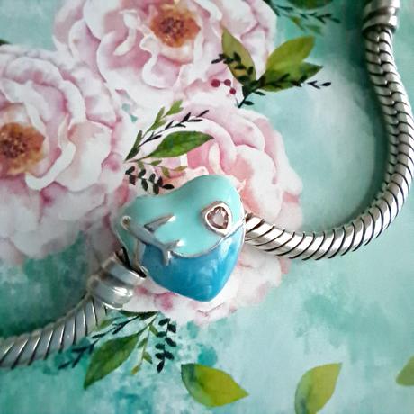 Prívesok cestovanie v srdci,