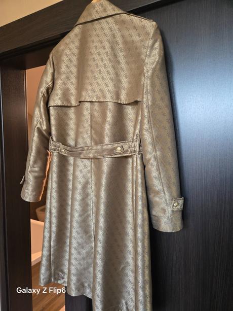 Trenčkot s-m, guess,s