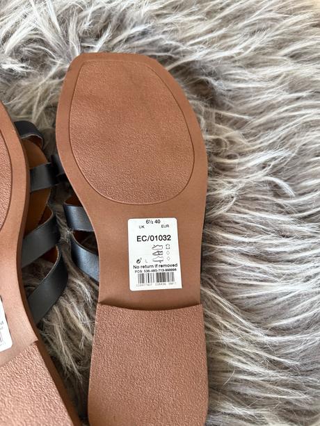 Koženné šľapky, next,40