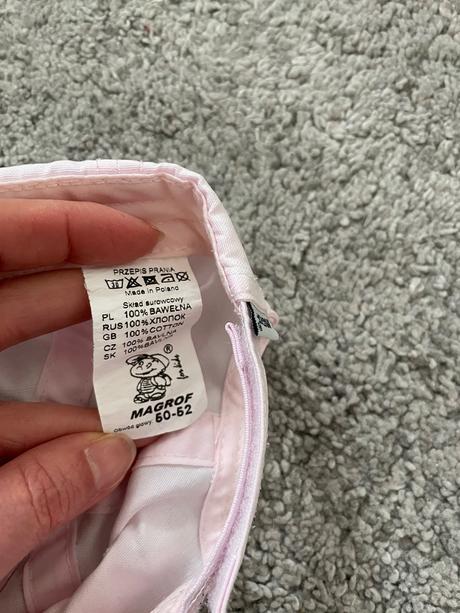 Magrof šiltovka s trblietkami 50-52 na suchy zips, magrof,52