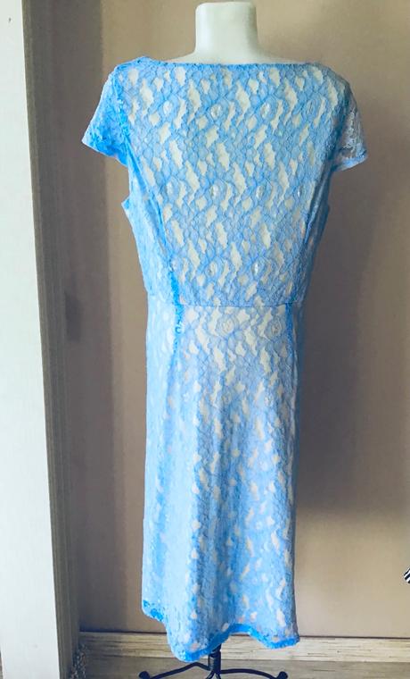 Krajové šaty, george,44