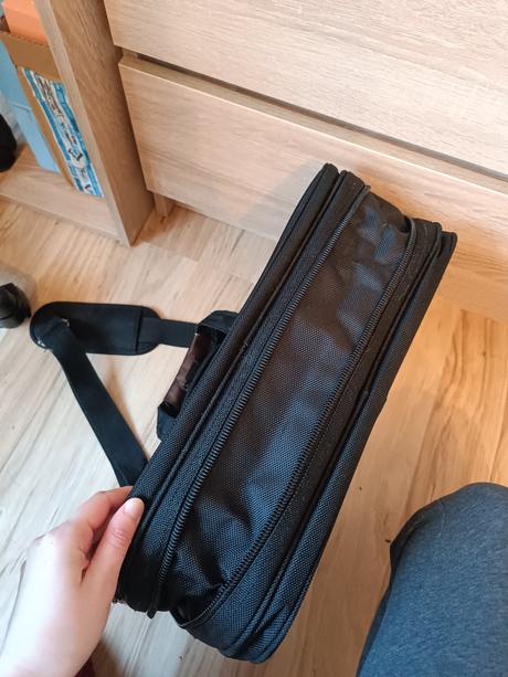 Taška na notebook čierna - business štýl,