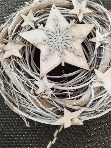 Vianočný, zimný veniec, 