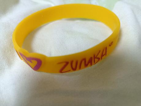 Darujem náramky a náušnice, 