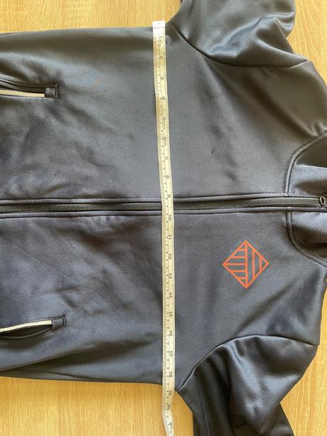 Vetrovka, pepperts,158