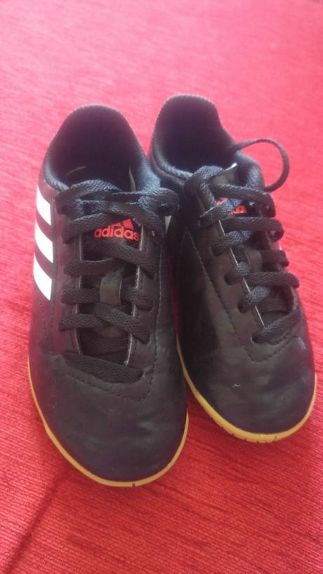 Halove tenisky-kopacky vo vybornom stave, adidas,28