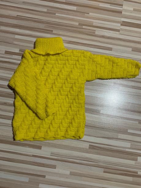 Pletený rolákovy svetrik, 50 - 158