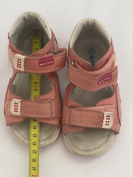 Sandálky, protetika,25