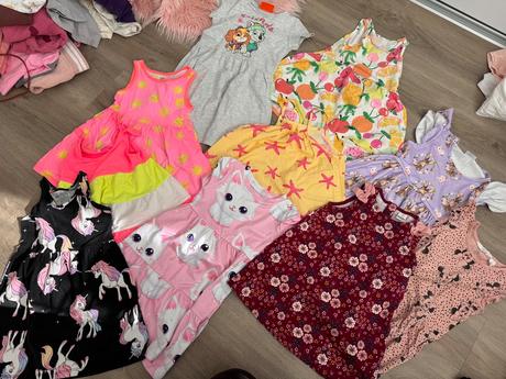 Šaty mix, 104–116