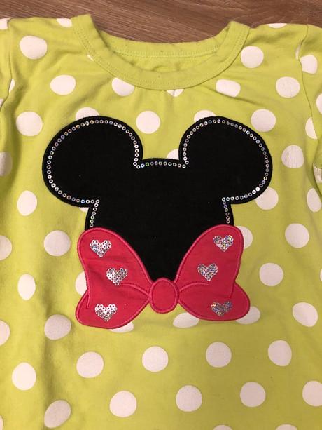 Bodkovaná mikina, 110