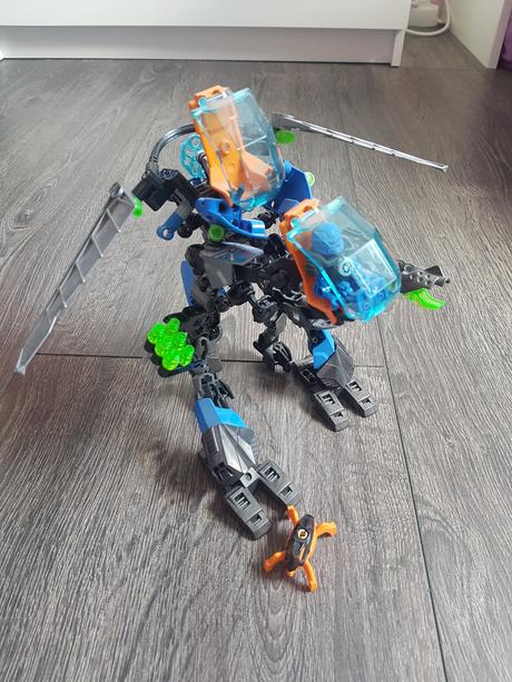 Predam lego postavicku, 